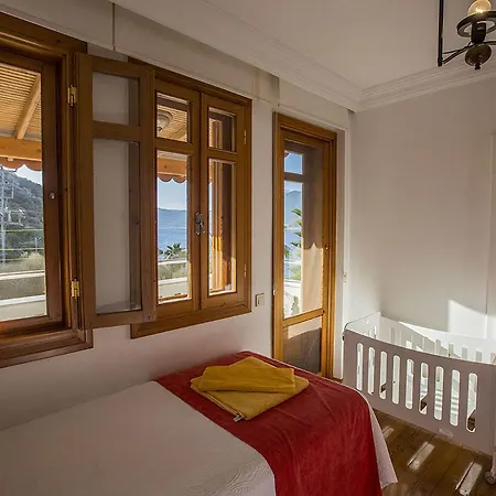 Duru * Kalkan